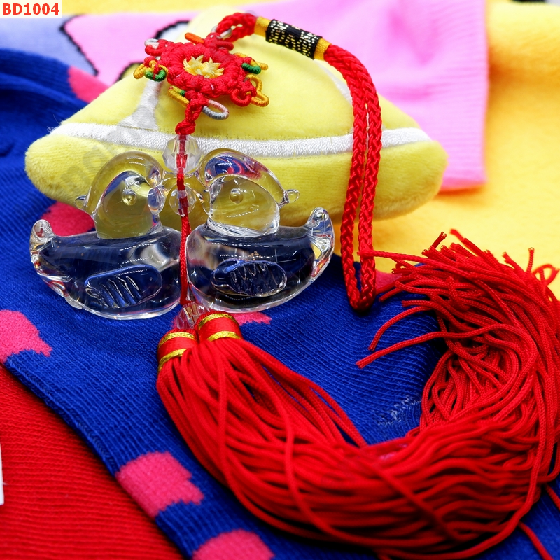 BD1004 เป็ดแมนดารินคู่  ใหญ่ ราคา 199 บาท http://hengmark.com/view_product/BD1004.htm