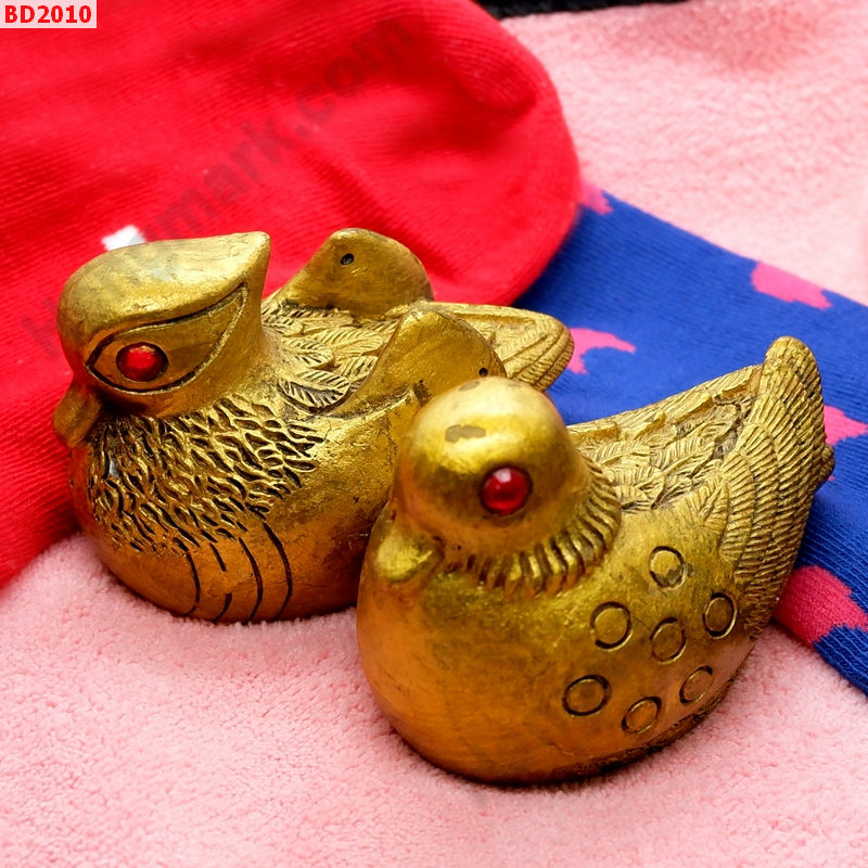 BD2010 เป็ดแมนดารินคู่สีทอง ราคา 299 บาท http://hengmark.com/view_product/BD2010.htm