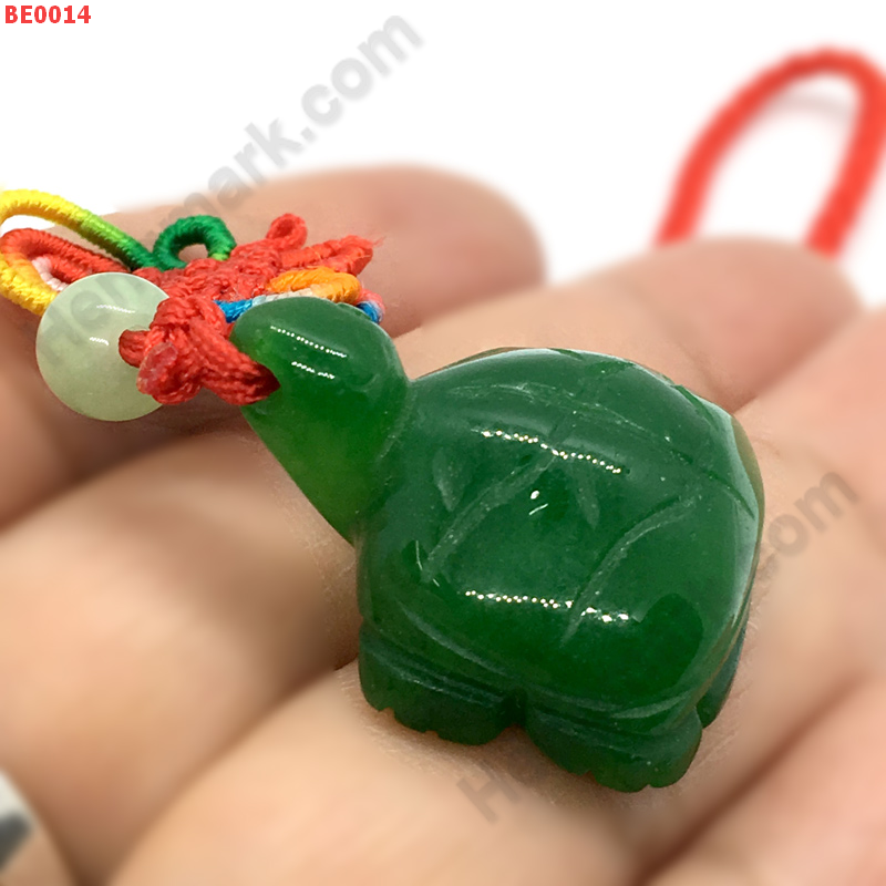 BE0014 เต่าหยกเขียวเข้ม พร้อมที่แขวน ราคา 199 บาท http://hengmark.com/view_product/BE0014.htm