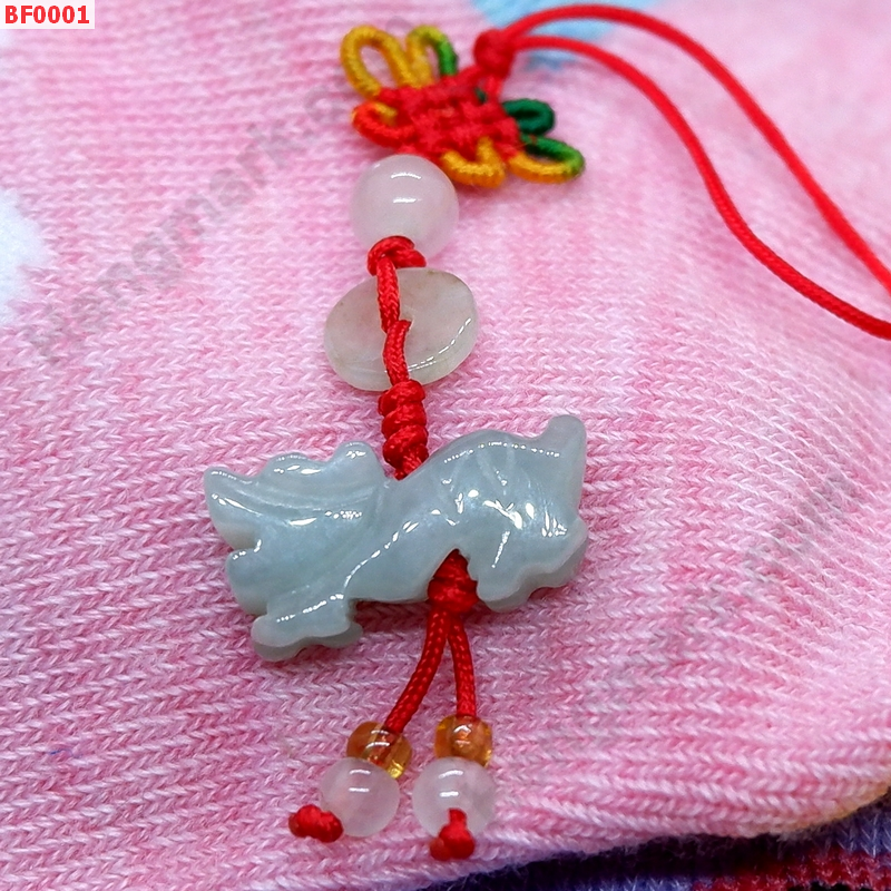 BF0001 มังกรหยก แขวนมือถือ ราคา 99 บาท http://hengmark.com/view_product/BF0001.htm