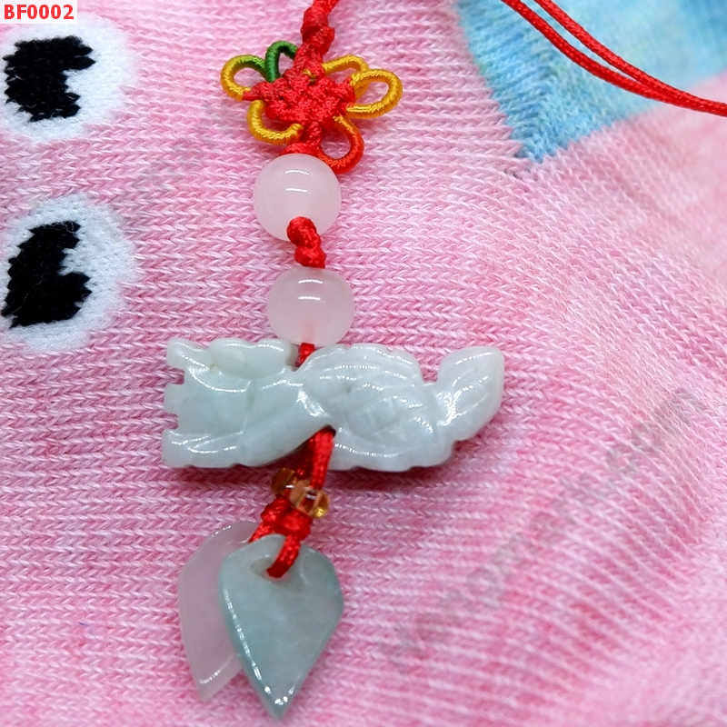 BF0002 มังกรหยกแขวนมือถือ ราคา 99 บาท http://hengmark.com/view_product/BF0002.htm
