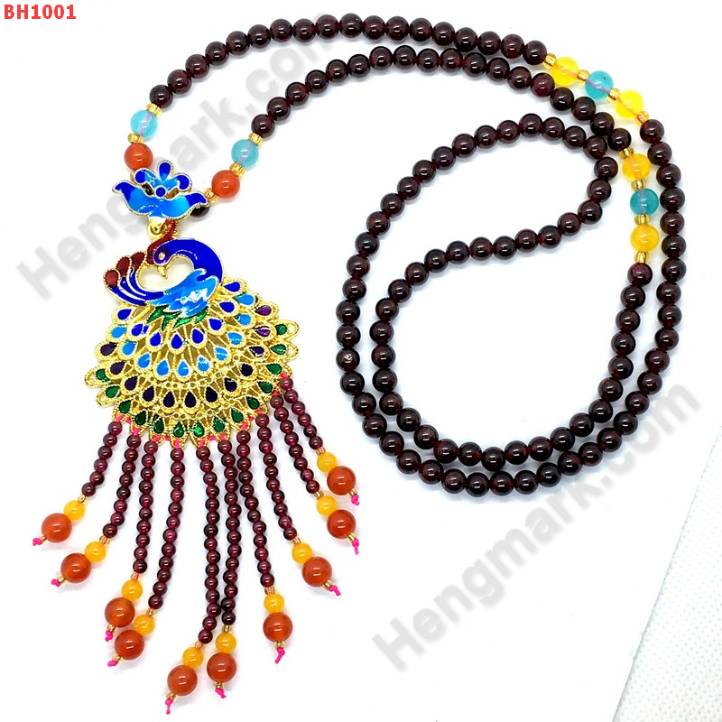 BH1001 สร้อยคอโกเมน จี้รูปนกยูง ราคา 999 บาท http://hengmark.com/view_product/BH1001.htm