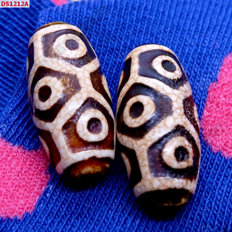DS1212A หินดีซีไอ 9 ตา กระดองเต่า ราคา 1200 บาท http://hengmark.com/view_product/DS1212A.htm