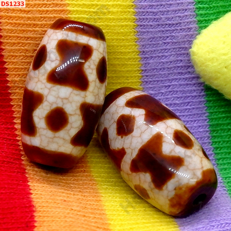 DS1233 หินDZI ลายวัชระ(คทาทอง) ราคา 1200 บาท http://hengmark.com/view_product/DS1233.htm