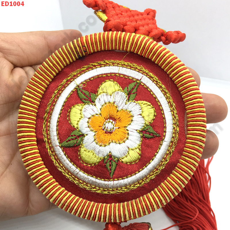 ED1004 ป้ายมงคล ดอกโบตั๋น ราคา 199 บาท http://hengmark.com/view_product/ED1004.htm
