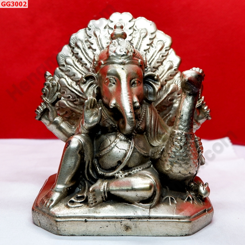 GG3002 พระพิฆเนศนั่งกับนกยูง ราคา 1900 บาท http://hengmark.com/view_product/GG3002.htm