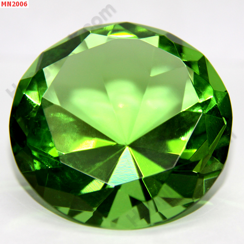 MN2006 โคตรเพชร สีเขียวอ่อน ราคา 200 บาท http://hengmark.com/view_product/MN2006.htm