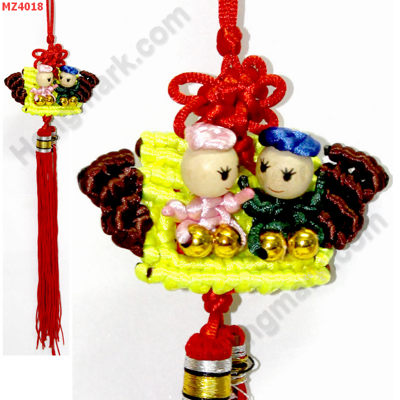 MZ4018 คนคู่นั่งชิงช้าสีเหลือง-น้ำตาล ราคา 199 บาท http://hengmark.com/view_product/MZ4018.htm