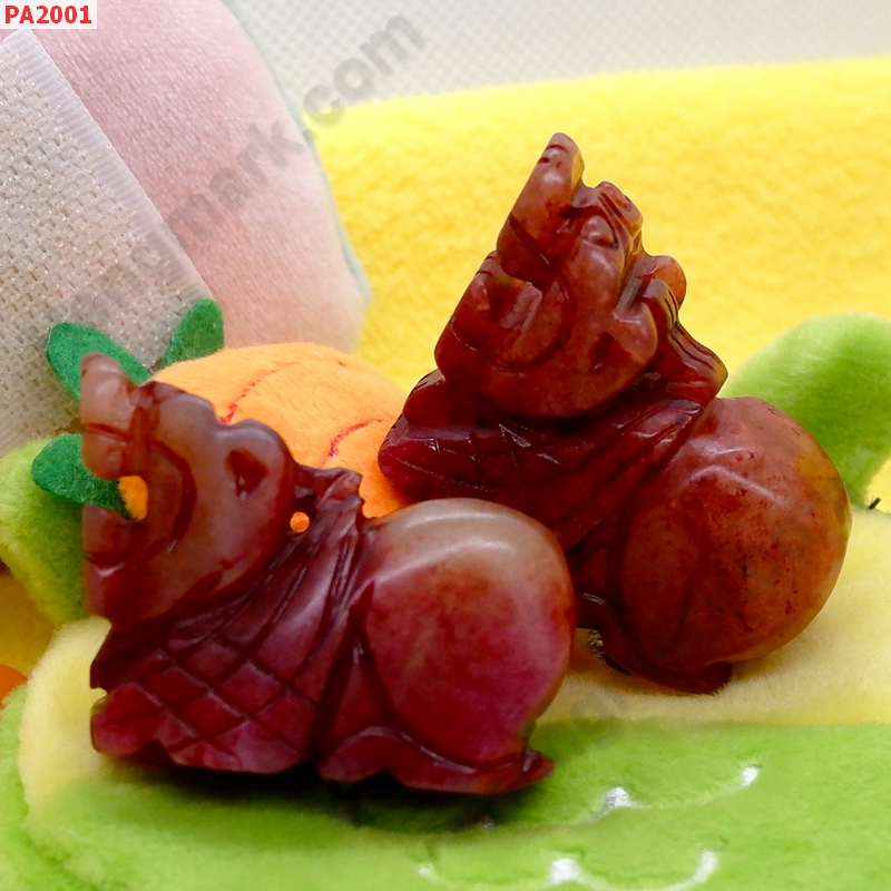 PA2001 ปี่เซียะคู่ตั้งโต๊ะ หินสีแดงคู่เล็ก ราคา 399 บาท http://hengmark.com/view_product/PA2001.htm