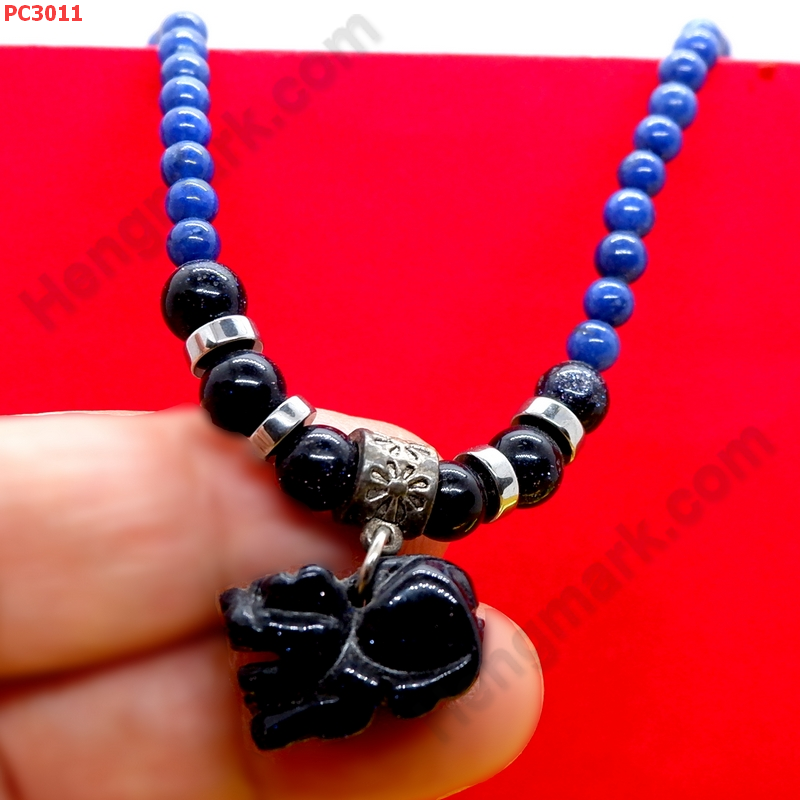 PC3011 สร้อยคอหินโซดาไล้ท์ จี้ปี่เซียะทรายเงิน ราคา 399 บาท http://hengmark.com/view_product/PC3011.htm