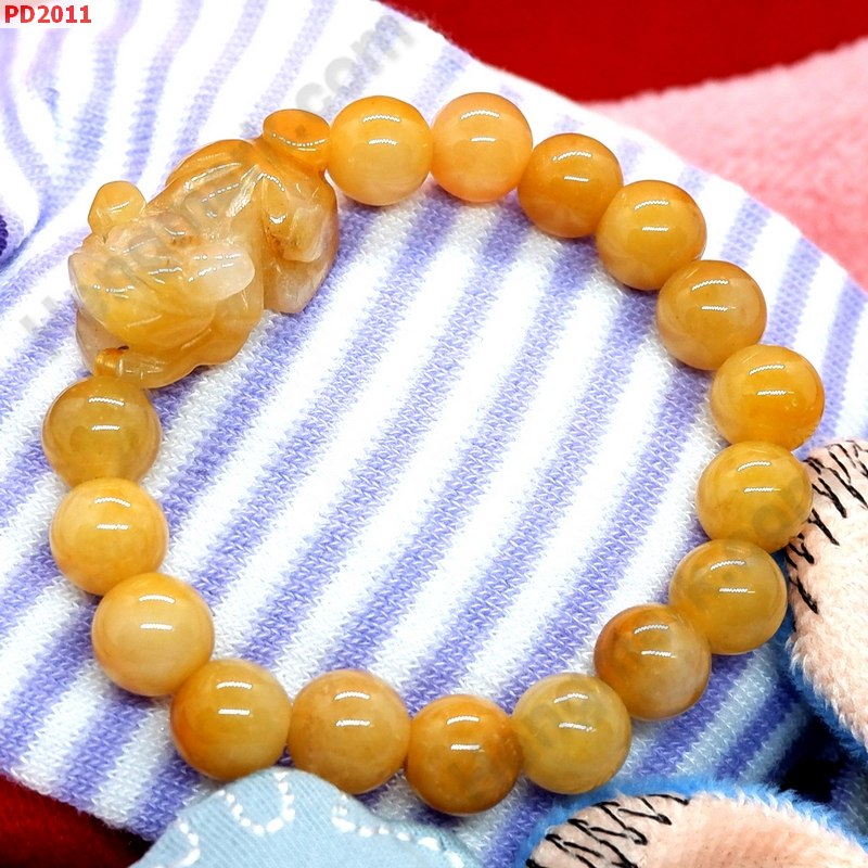 PD2011 สร้อยข้อมือปี่เซียะหยกเหลือง ราคา 299 บาท http://hengmark.com/view_product/PD2011.htm