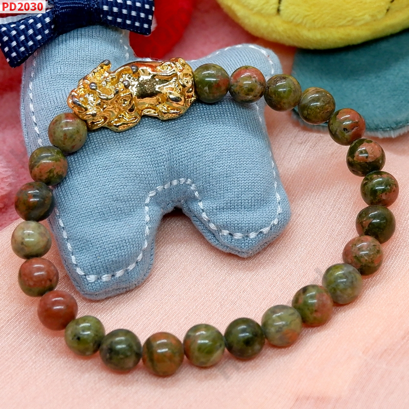 PD2030 สร้อยข้อมือปี่เซียะทอง+หินยูนาไค้ท์ ราคา 249 บาท http://hengmark.com/view_product/PD2030.htm