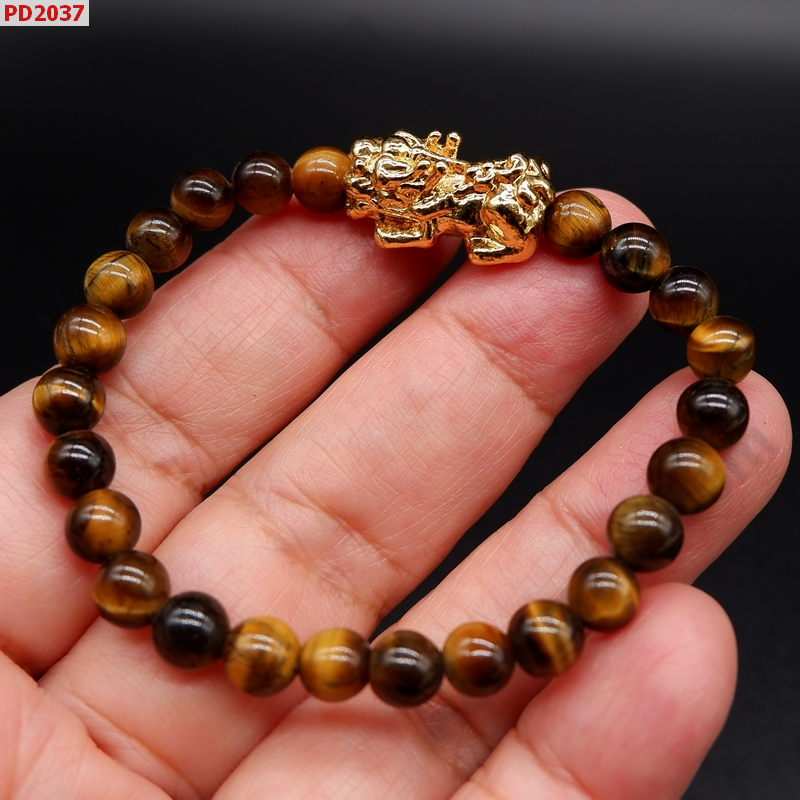 PD2037 สร้อยข้อมือปี่เซียะทอง+หินไทเกอร์อาย ราคา 249 บาท http://hengmark.com/view_product/PD2037.htm