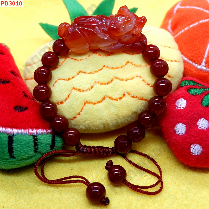 PD3010 สร้อยข้อมือปี่เซียะหินสีแดง ราคา 399 บาท http://hengmark.com/view_product/PD3010.htm