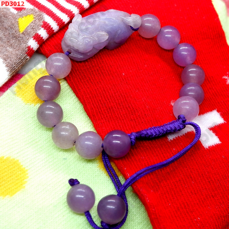 PD3012 สร้อยข้อมือปี่เซียะหยกสีม่วง ราคา 399 บาท http://hengmark.com/view_product/PD3012.htm