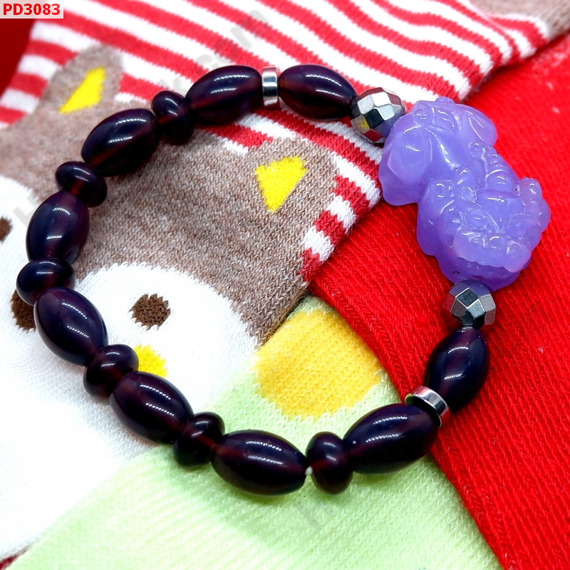PD3083 สร้อยข้อมือปี่เซียะหินสีม่วง+หินมูนสโตนแดงม่วง ราคา 399 บาท http://hengmark.com/view_product/PD3083.htm