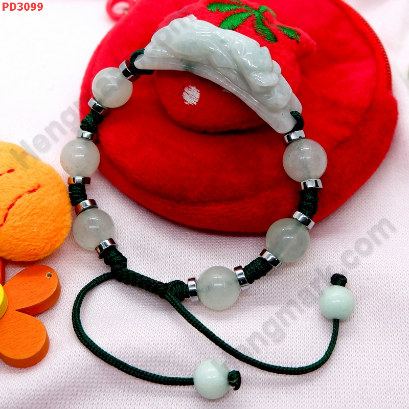 PD3099 สร้อยข้อมือปี่เซียะหยกขาวอมเขียว ราคา 399 บาท http://hengmark.com/view_product/PD3099.htm