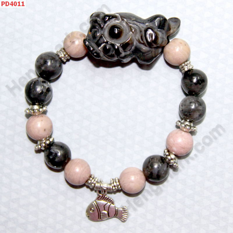 PD4011 สร้อยข้อมือปี่เซียะดำหินอะเก็ต ราคา 449 บาท http://hengmark.com/view_product/PD4011.htm