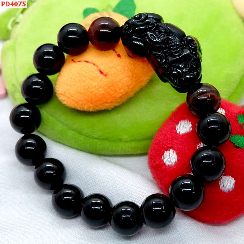 PD4075 สร้อยข้อมือปี่เซียะหินสีดำ ราคา 449 บาท http://hengmark.com/view_product/PD4075.htm