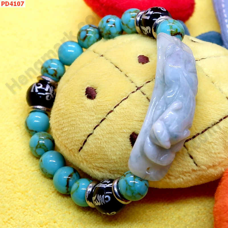 PD4107 สร้อยข้อมือปี่เซียะหยกขาวอมเขียว+คาถาทิเบต ราคา 469 บาท http://hengmark.com/view_product/PD4107.htm