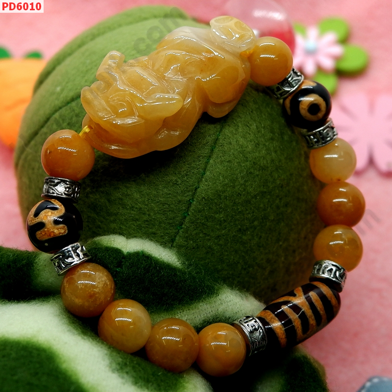 PD6010 สร้อยข้อมือปี่เซียะหยกเหลือง+DZI  ราคา 679 บาท http://hengmark.com/view_product/PD6010.htm