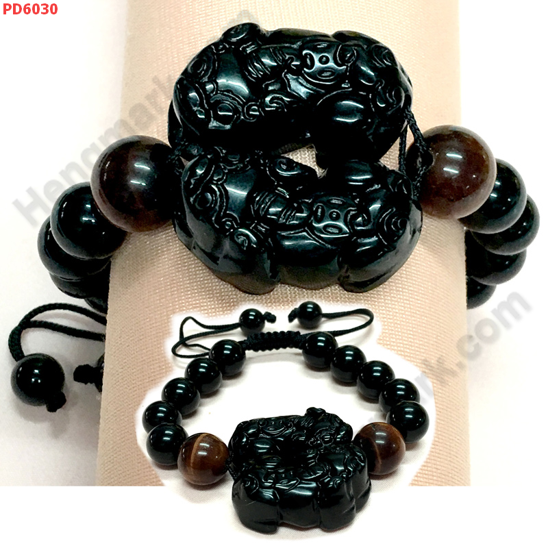 PD6030 สร้อยข้อมือปี่เซียะคู่ หินสีดำสร้อยเชือก ราคา 669 บาท http://hengmark.com/view_product/PD6030.htm