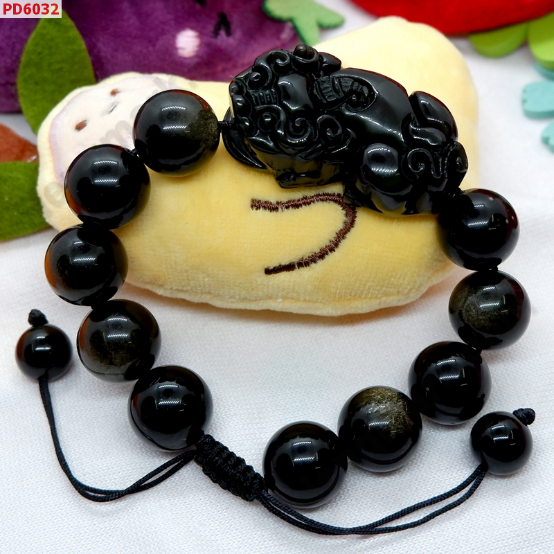 PD6032  สร้อยข้อมือปี่เซียะหินอ๊อบซิเดียนดำ สร้อยเชือก ราคา 699 บาท http://hengmark.com/view_product/PD6032.htm
