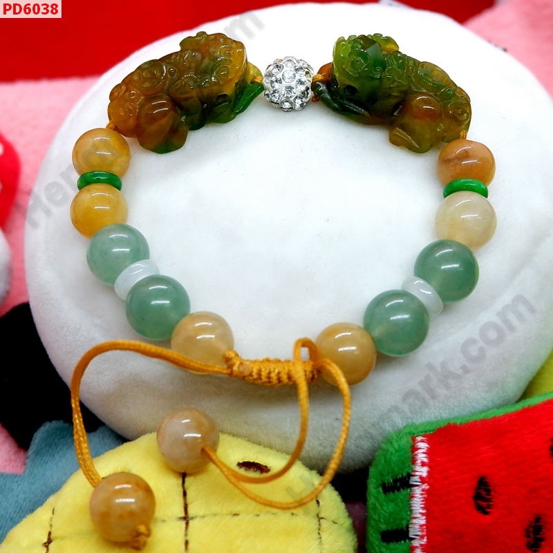 PD6038 สร้อยข้อมือปี่เซียะคู่หยก 3 สี สร้อยเชือก ราคา 679 บาท http://hengmark.com/view_product/PD6038.htm