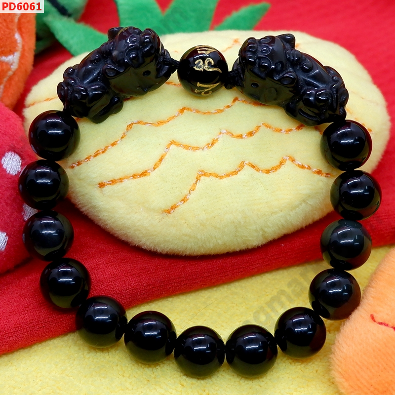 PD6061 สร้อยข้อมือปี่เซียะคู่หินอ๊อบซิเดียน ราคา 699 บาท http://hengmark.com/view_product/PD6061.htm