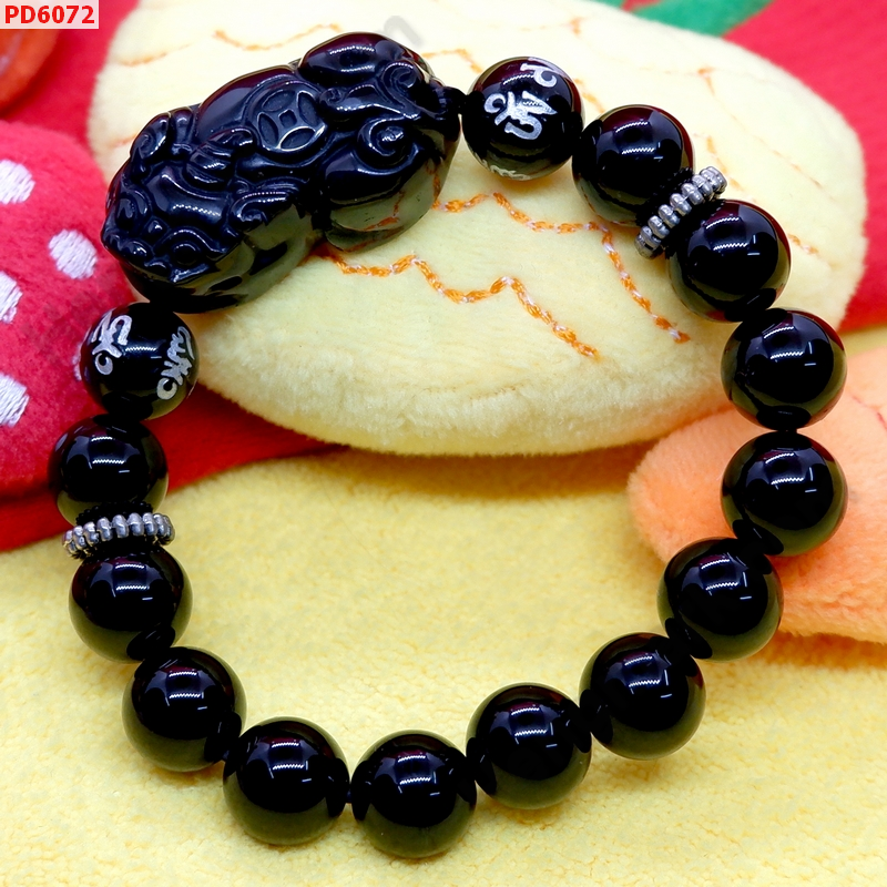 PD6072 สร้อยข้อมือปี่เซียะอ๊อบซิเดียนดำ+คาถา ราคา 629 บาท http://hengmark.com/view_product/PD6072.htm