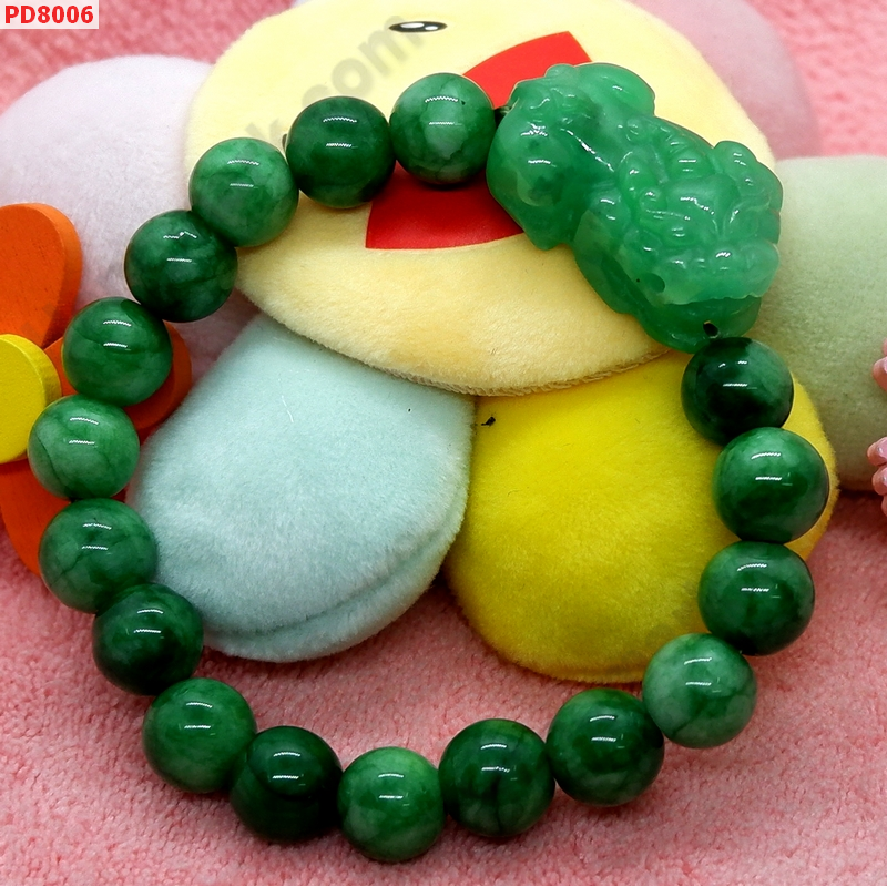 PD8006 สร้อยข้อมือปี่เซียะหยกเกรดA สีเขียวสด ราคา 859 บาท http://hengmark.com/view_product/PD8006.htm