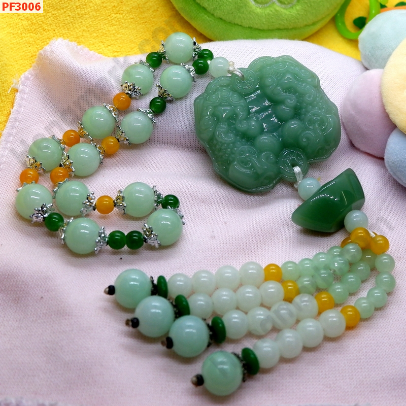 PF3006 สร้อยแขวนปี่เซียะคู่หยกเขียว ราคา 399 บาท http://hengmark.com/view_product/PF3006.htm