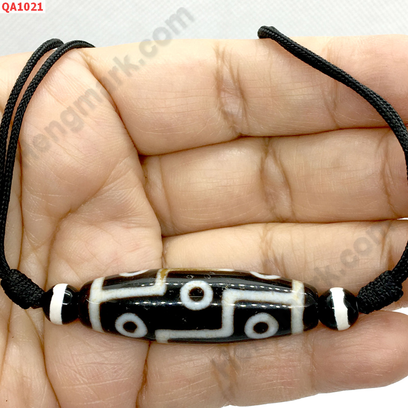 QA1021 สร้อยคอหินทิเบต 9 ตาอย่างดี สร้อยปรับสั้นยาวได้ ราคา 989 บาท http://hengmark.com/view_product/QA1021.htm