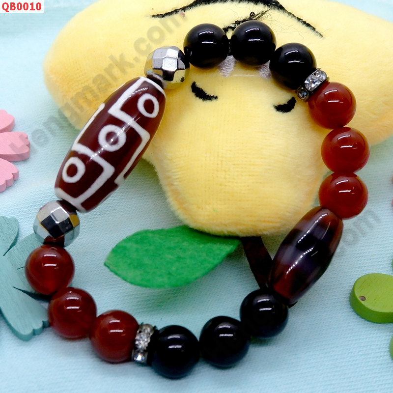 QB0010 สร้อยข้อมือหินทิเบต 9 ตา+3 เส้น ราคา 569 บาท http://hengmark.com/view_product/QB0010.htm