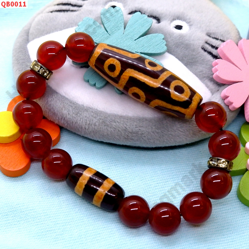 QB0011 สร้อยข้อมือหินทิเบต 9 ตา+2 เส้น ราคา 639 บาท http://hengmark.com/view_product/QB0011.htm