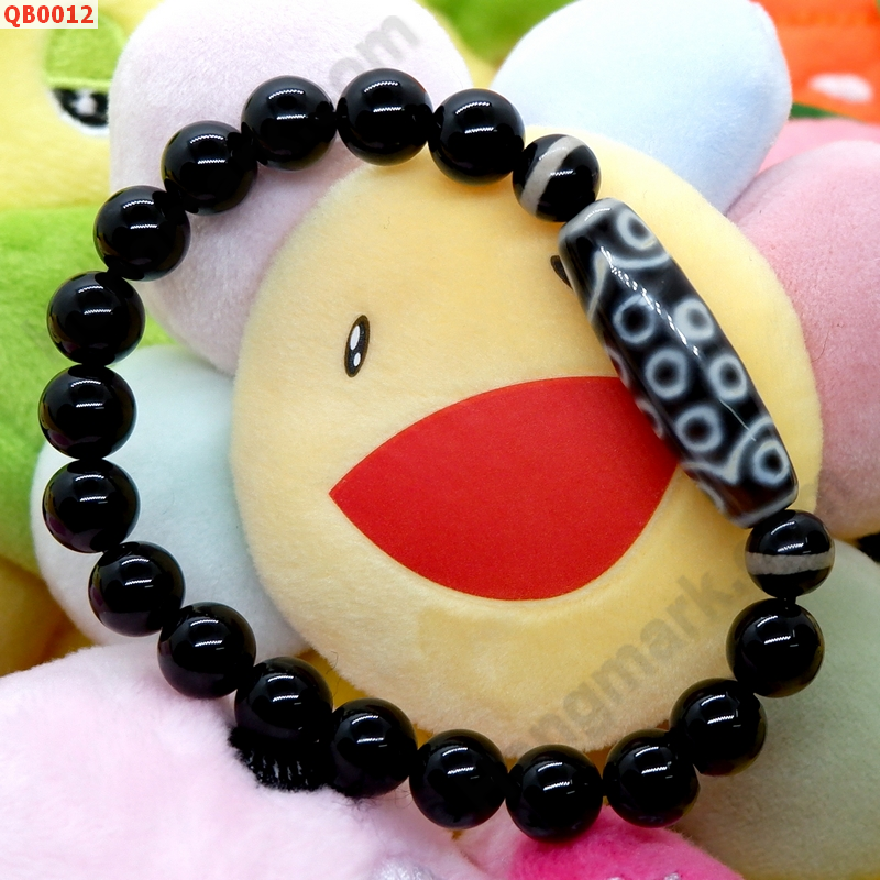QB0012 สร้อยข้อมือหินDZI 21ตา ราคา 1030 บาท http://hengmark.com/view_product/QB0012.htm