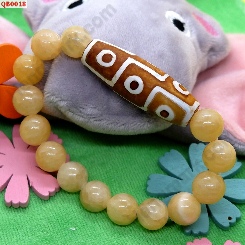 QB0018 สร้อยข้อมือหินทิเบตลาย 9 ตา ราคา 499 บาท http://hengmark.com/view_product/QB0018.htm