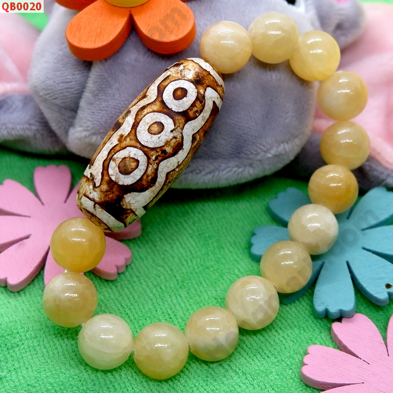 QB0020 สร้อยข้อมือหินทิเบตลาย 5 ตา ราคา 449 บาท http://hengmark.com/view_product/QB0020.htm QB0020 สร้อยข้อมือหินทิเบตลาย 5 ตา ราคา 449 บาท http://hengmark.com/view_product/QB0020.htm