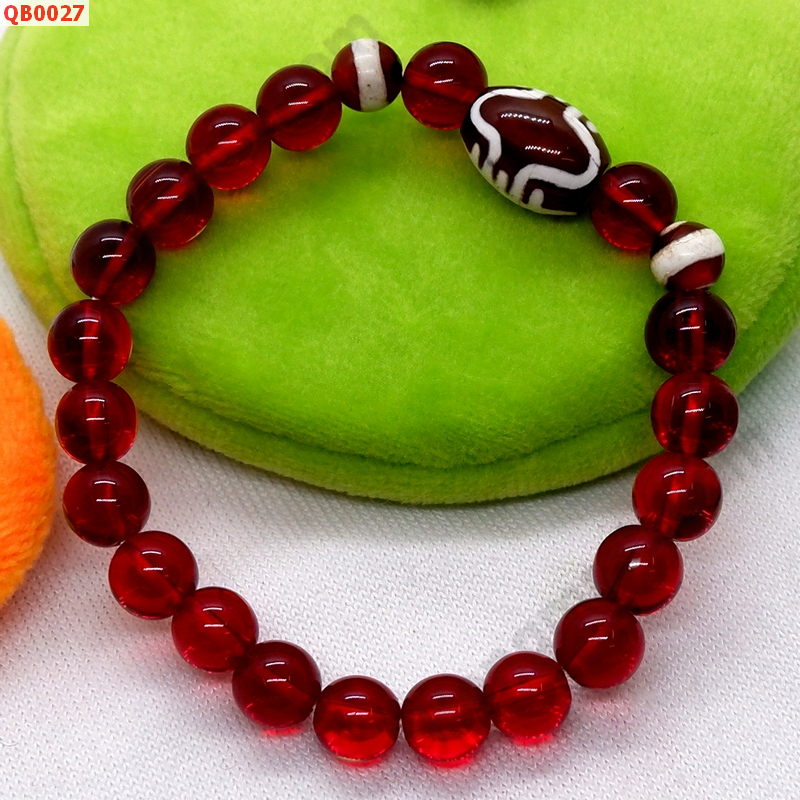 QB0027 สร้อยข้อมือหินDZI ลายอายุยืน+หมอยา ราคา 199 บาท http://hengmark.com/view_product/QB0027.htm