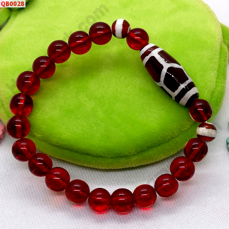 QB0028 สร้อยข้อมือหินDZI ลายกระดองเต่า+หมอยา ราคา 249 บาท http://hengmark.com/view_product/QB0028.htm