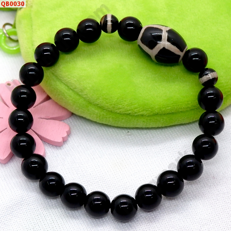QB0030 สร้อยข้อมือหินDZI ลายกระดองเต่า+หมอยา ราคา 199 บาท http://hengmark.com/view_product/QB0030.htm
