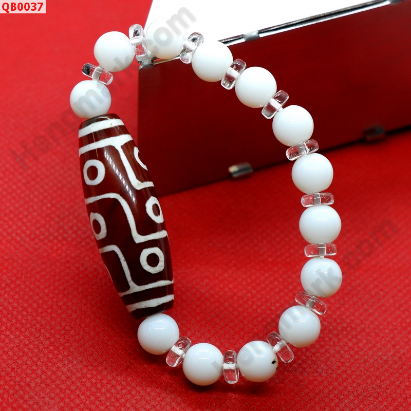 QB0037 สร้อยข้อมือหินDZI 9 ตา ราคา 359 บาท http://hengmark.com/view_product/QB0037.htm