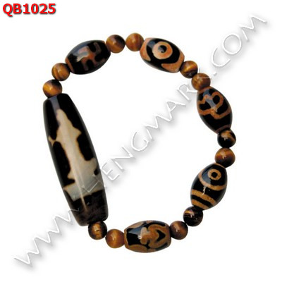 QB1025 สร้อยข้อมือหินทิเบต เจ้าแม่กวนอิม ราคา 709 บาท http://hengmark.com/view_product/QB1025.htm