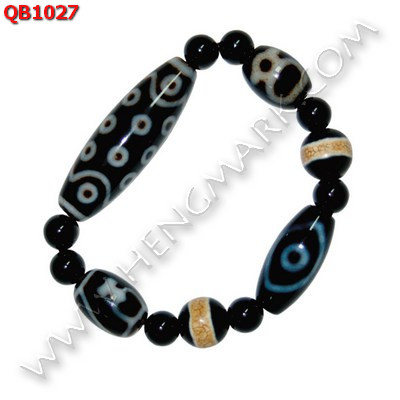 QB1027 สร้อยข้อมือหินทิเบต 21 ตา ราคา 3479 บาท http://hengmark.com/view_product/QB1027.htm