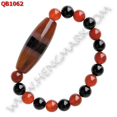 QB1062 สร้อยข้อมือหินทิเบต ลาย 3 เส้น ราคา 369 บาท http://hengmark.com/view_product/QB1062.htm