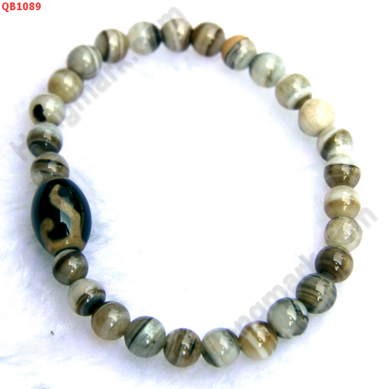 QB1089 สร้อยข้อมือ DZI หรูยี่ ราคา 299 บาท http://hengmark.com/view_product/QB1089.htm