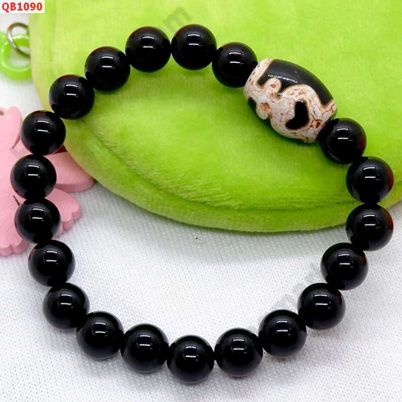 QB1090 สร้อยข้อมือ DZI แก้ววิเศษ ราคา 449 บาท http://hengmark.com/view_product/QB1090.htm QB1090 สร้อยข้อมือ DZI แก้ววิเศษ ราคา 449 บาท http://hengmark.com/view_product/QB1090.htm
