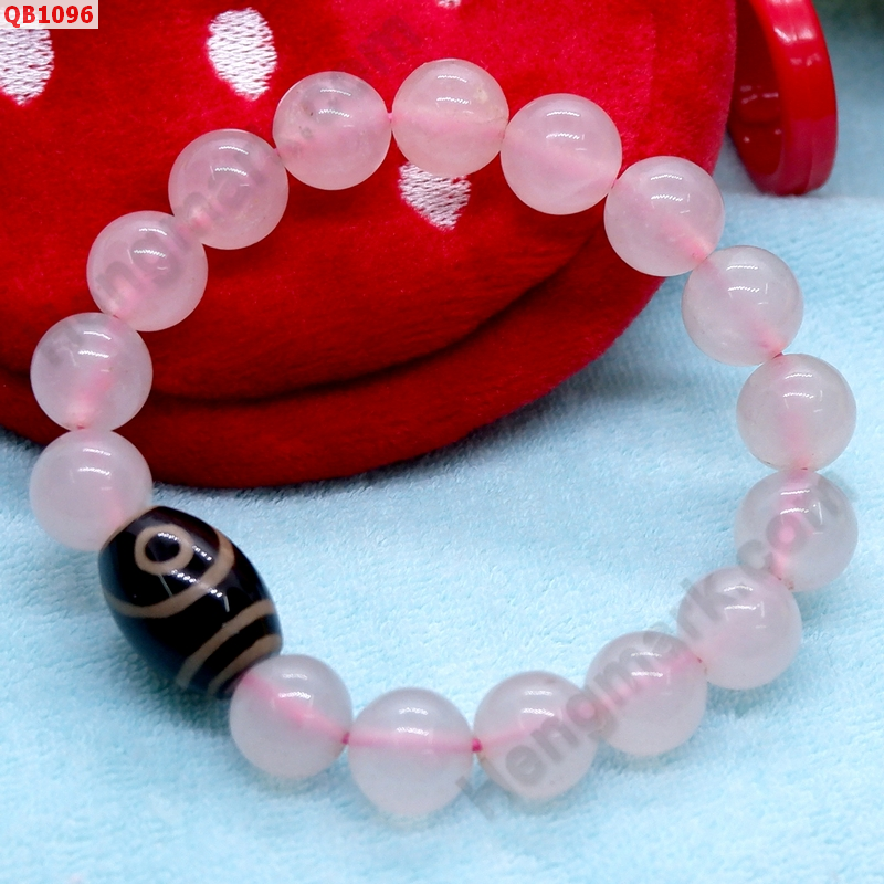 QB1096 สร้อยข้อมือ DZI 2 ตา ราคา 279 บาท http://hengmark.com/view_product/QB1096.htm