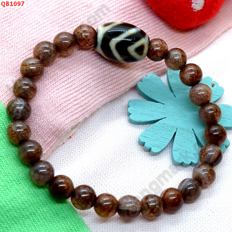 QB1097 สร้อยข้อมือ DZI ลายภูเขา ราคา 399 บาท http://hengmark.com/view_product/QB1097.htm