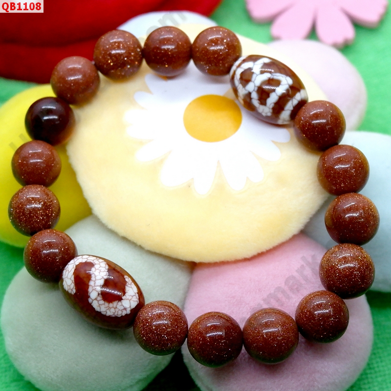 QB1108 สร้อยข้อมือDZI ไฉ่ซิงเอี๊ย + ตะขอ  ราคา 679 บาท http://hengmark.com/view_product/QB1108.htm